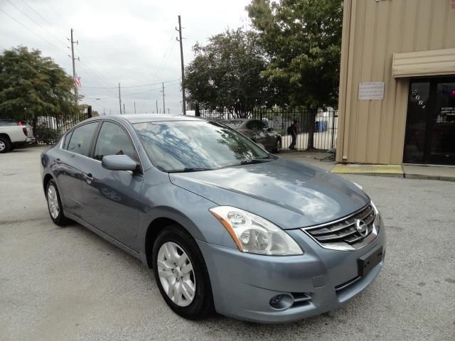  2011 Nissan Altima 2.5 S For Sale Specifications, Price and Images