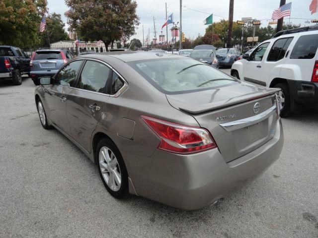  2013 Nissan Altima 2.5 SV For Sale Specifications, Price and Images