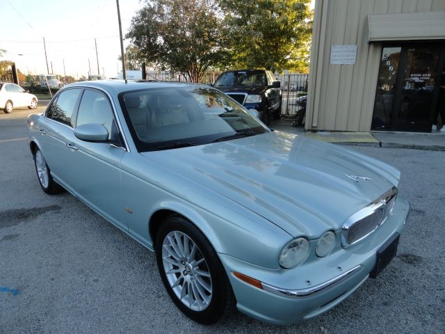  2006 Jaguar XJ8 For Sale Specifications, Price and Images