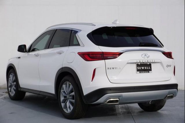  2020 INFINITI Luxe For Sale Specifications, Price and Images