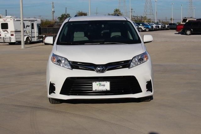  2020 Toyota Sienna LE For Sale Specifications, Price and Images