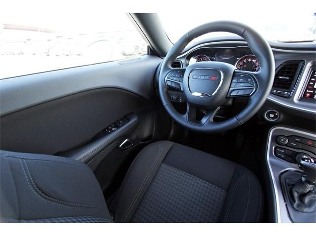  2019 Dodge Challenger SXT For Sale Specifications, Price and Images