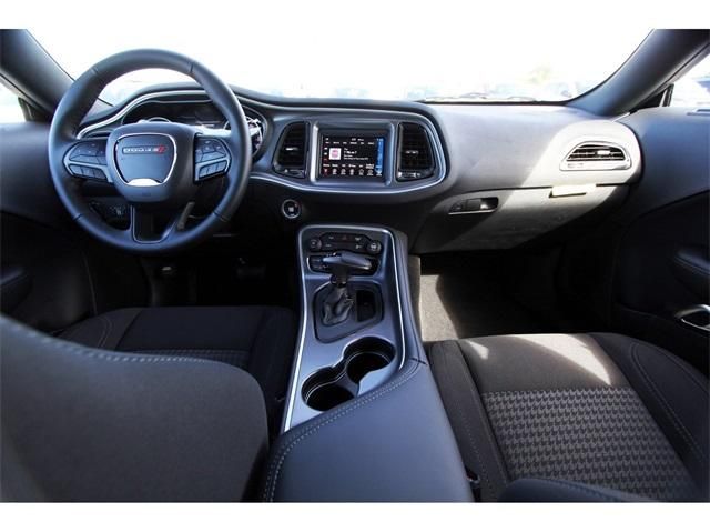  2019 Dodge Challenger SXT For Sale Specifications, Price and Images