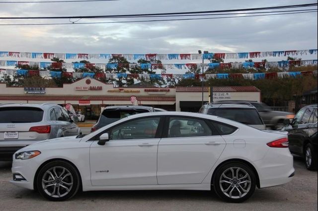  2017 Ford Fusion Hybrid SE For Sale Specifications, Price and Images