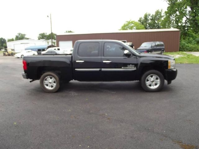  2009 Chevrolet Silverado 1500 LT Crew Cab For Sale Specifications, Price and Images
