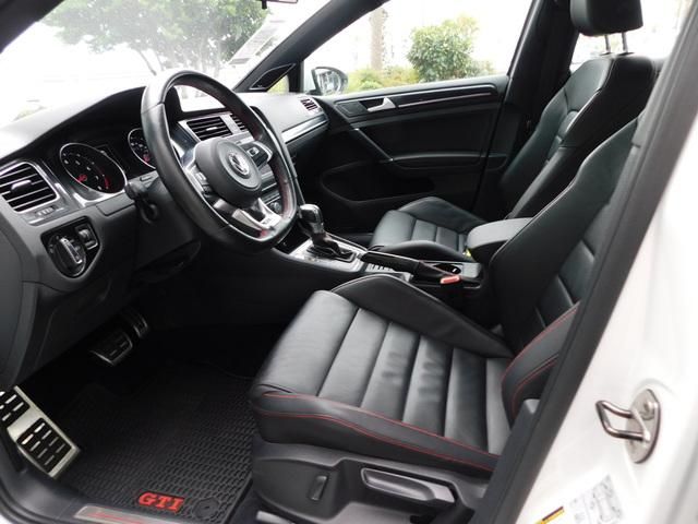  2016 Volkswagen Golf GTI 2.0T SE 4-Door For Sale Specifications, Price and Images