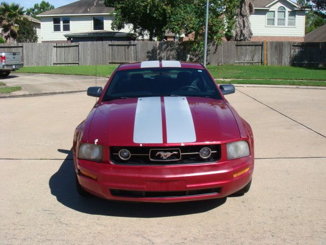  2006 Ford Mustang