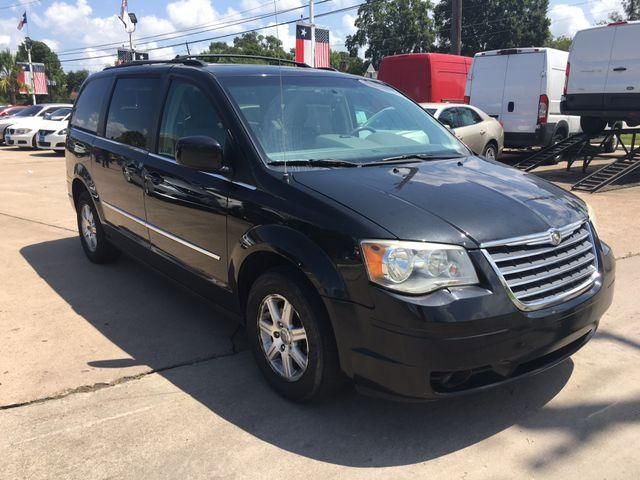  2009 Chrysler Town & Country Touring
