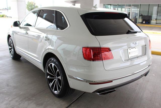 2018 Bentley Bentayga Mulliner For Sale Specifications, Price and Images