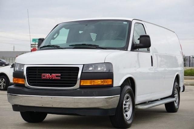  2018 GMC Savana 2500 Work Van