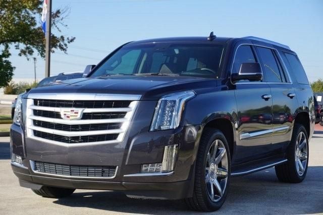  2016 Cadillac Escalade Luxury