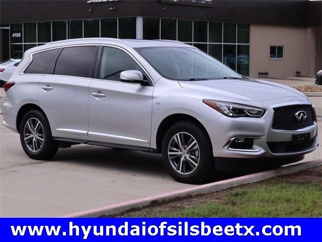  2020 Volvo XC90 T6 Momentum 7 Passenger For Sale Specifications, Price and Images