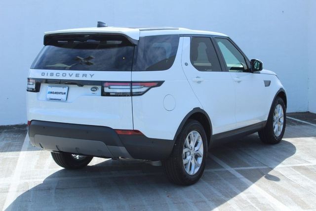  2020 Land Rover Discovery SE