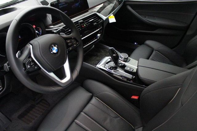  2019 BMW 530 i