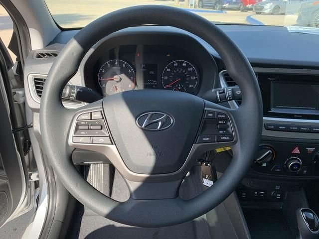  2020 Hyundai Accent SE