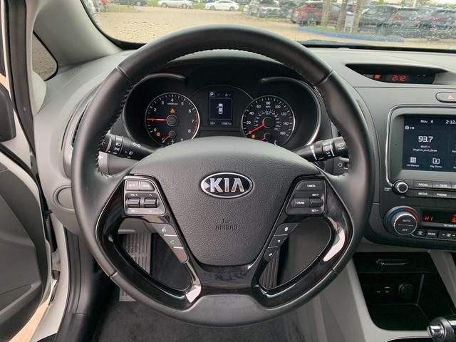  2017 Kia Forte EX
