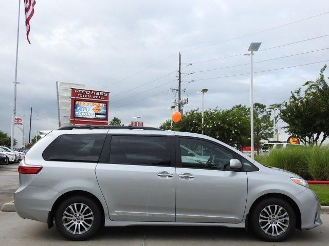  2020 Toyota Sienna