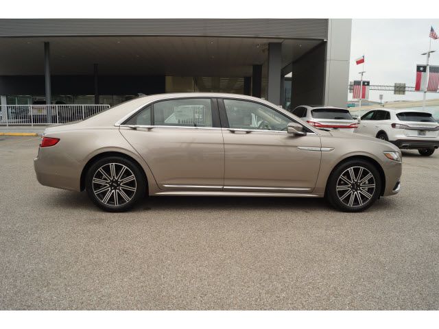  2019 Lincoln Continental Reserve
