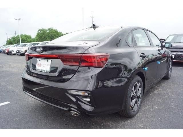  2020 Hyundai Elantra SE For Sale Specifications, Price and Images
