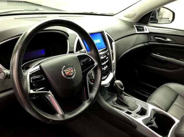  2016 Cadillac SRX Standard