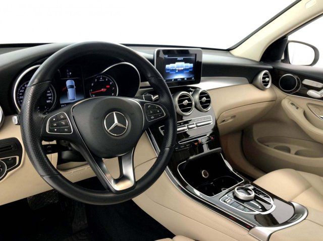  2019 Mercedes-Benz Base
