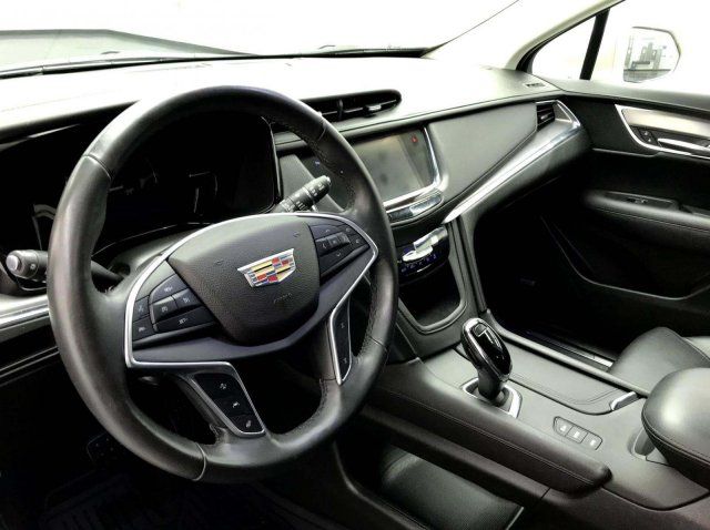  2017 Cadillac XT5 Luxury AWD