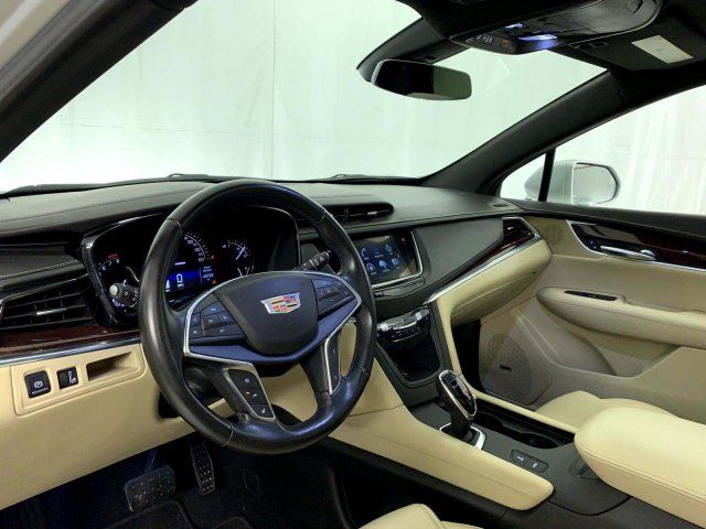  2018 Cadillac XT5 Premium Luxury