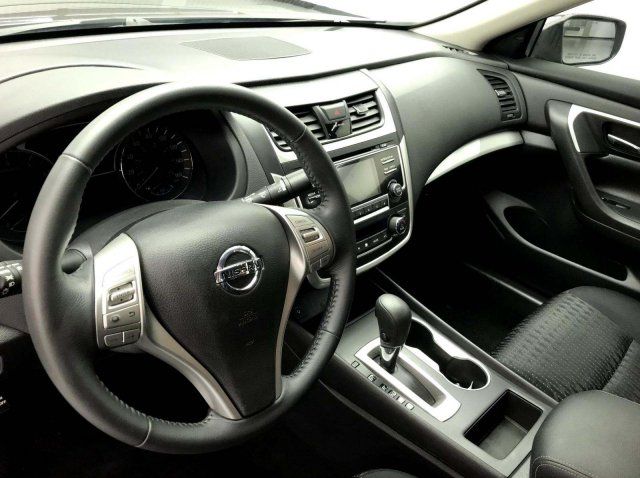  2014 Nissan Altima 2.5 S For Sale Specifications, Price and Images
