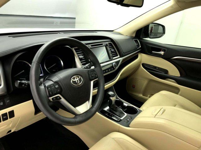  2016 Toyota Highlander Limited 4dr SUV