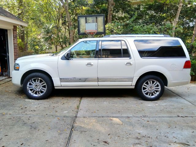  2008 Lincoln Navigator L