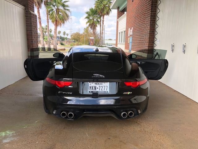 2017 Jaguar F-TYPE R