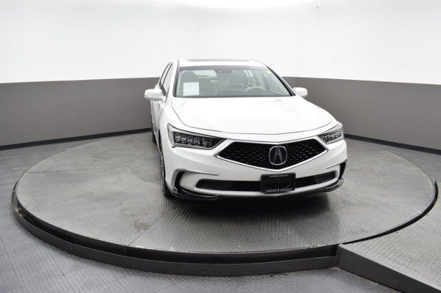  2018 Acura RLX Technology Package